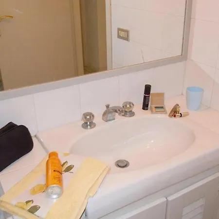 شقة ≋ Wide Apt 2 Min From The Sea ≋ *